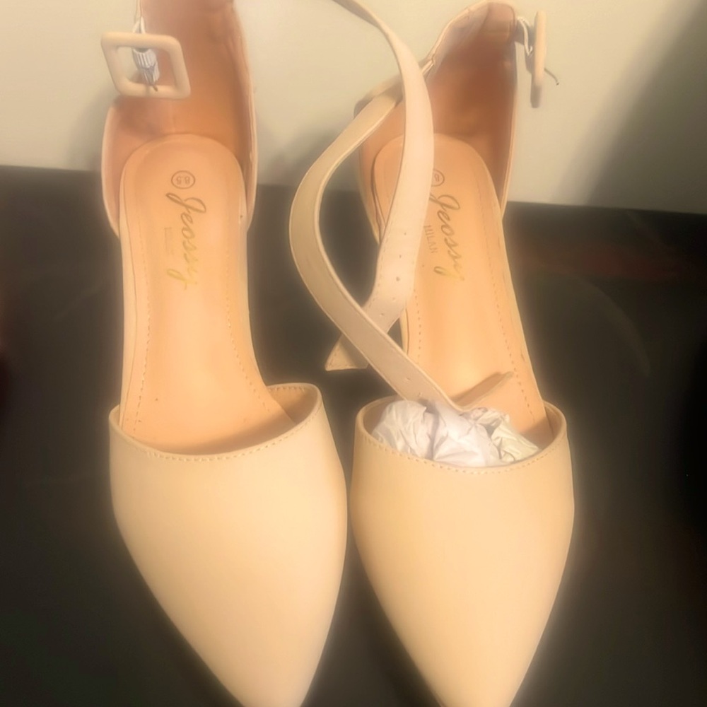 Women shoes